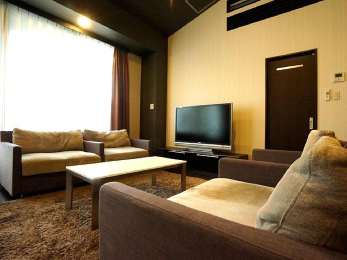 HOTEL LiVEMAX BUDGET Esaka Suita Exterior foto